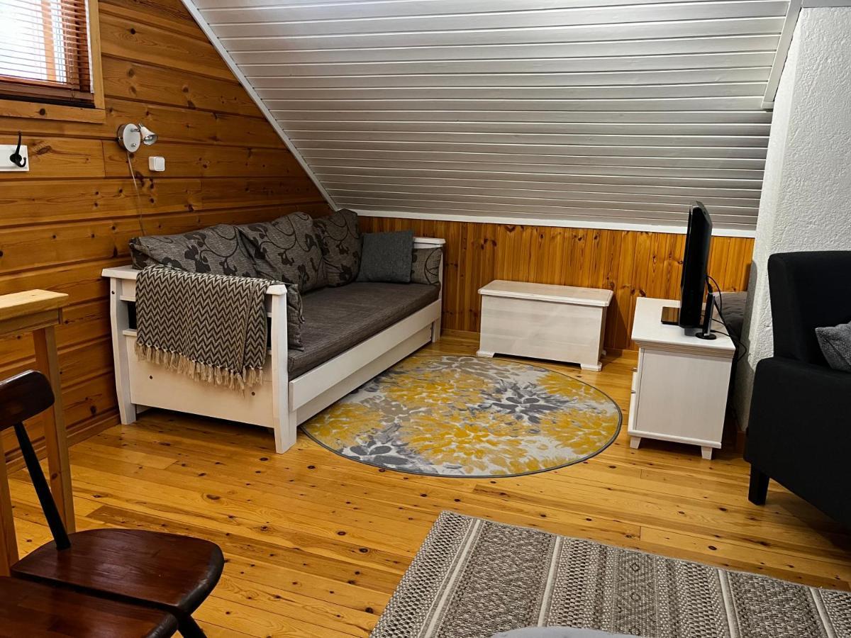 Pyhae Saukonpiilo Vila Pelkosenniemi Exterior foto